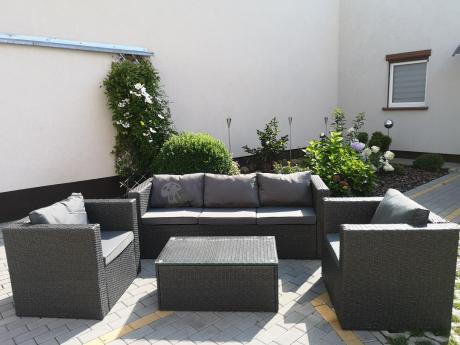 Szary komplet mebli na taras z technorattanu Stefano Set Max Antracite