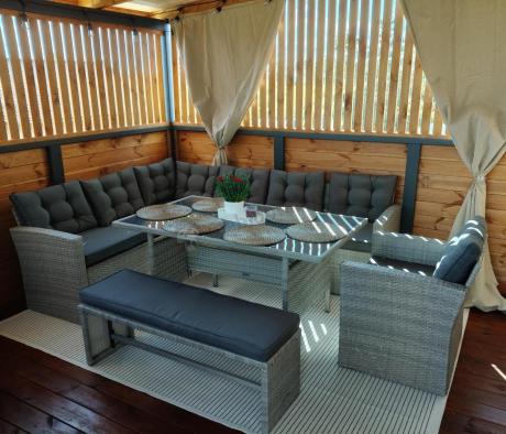 Szary komplet mebli ogrodowych z wysokim stołem Topiano Plus Grey