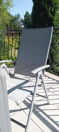 Szary komplet mebli ogrodowych ze stołem obiadowym i składanymi krzesłami - Kanbery Silver 6+1