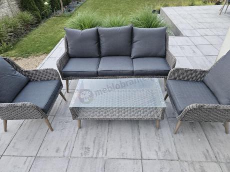 Szary komplet mebli z technorattanu dla 5 osób z sofą i fotelami Cioso