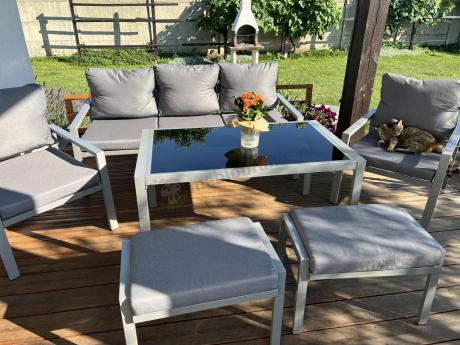 Szary komplet ogrodowy metalowy z sofą 175cm, fotelami i pufami - Sodor Max + pufy - Silver