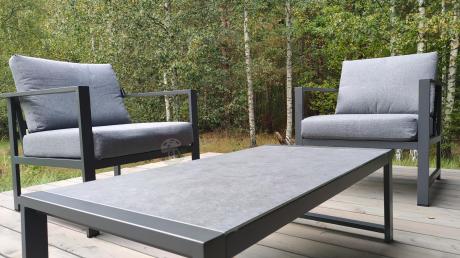 Szary komplet ogrodowy z sofą 199cm i 2 fotelami Vilde Grey