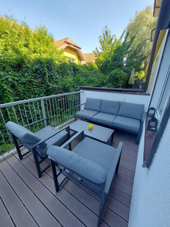 Szary komplet ogrodowy z sofą 199cm i 2 fotelami Vilde Grey