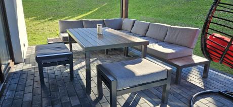 Szary modułowy narożnik z wysokim stołem 160cm Calamba Corner XL