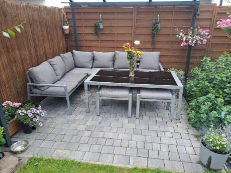 Szary narożnik na taras, stół 160cm i 2 pufy - Sodor Corner XL - Silver