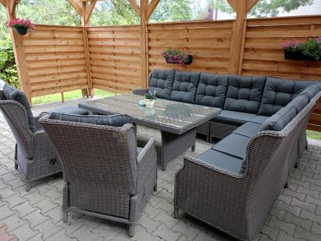 Szary narożnik ogrodowy z wysokim stołem, regulowanymi fotelami i pudami - Laritto Corner XL - Grey