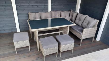 Szary narożnik technorattan 190x140cm ze stołem obiadowym i pufami Torino Corner Grey