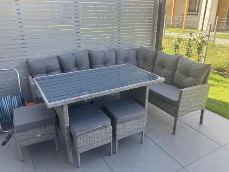 Szary narożnik technorattan 190x140cm ze stołem obiadowym i pufami Torino Corner Grey