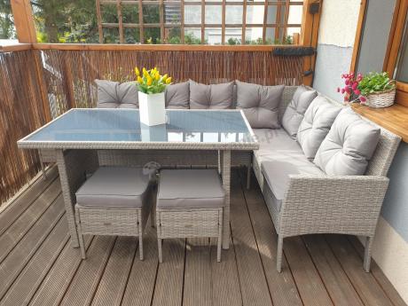 Szary narożnik technorattan 190x140cm ze stołem obiadowym i pufami Torino Corner Grey