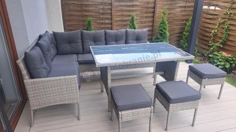 Szary narożnik z technorattanu 190x140cm ze stołem obiadowym i pufami Torino Corner Grey