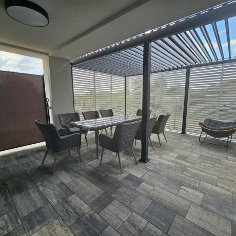 Szary zestaw mebli obiadowych dla 8 osób ze stołem 220cm Tonitto Dining 8+1