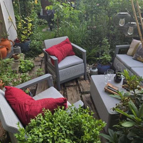 Szary zestaw ogrodowy dla 5 osób sofa, fotele, skrzynia Scandi Linea