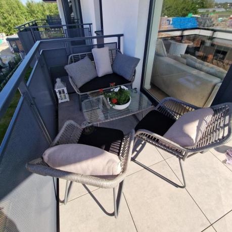 Szary zestaw rattanowy na balkon Torgiano Set