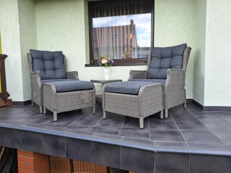 Szary zestaw wypoczynkowy na taras Laritto Duo z regulowanymi fotelami - Grey