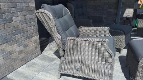 Szary zestaw wypoczynkowy na taras Laritto Duo z regulowanymi fotelami - Grey