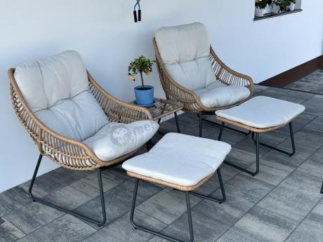 Technorattanowe meble na taras w stylu boho - 2 fotele z podnóżkami - Torgiano Duo - Brown