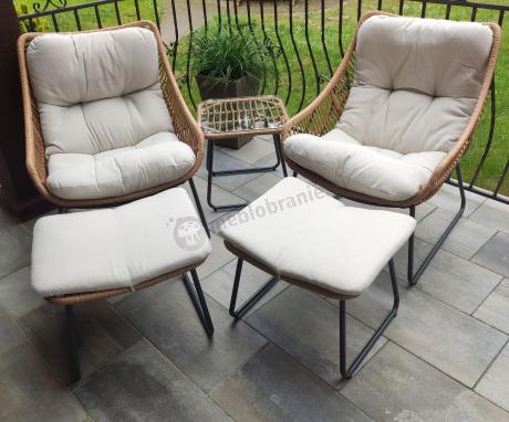 Technorattanowe meble na taras w stylu boho - 2 fotele z podnóżkami - Torgiano Duo - Brown
