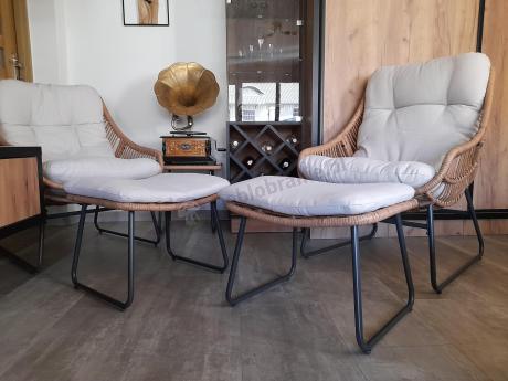 Technorattanowe meble na taras w stylu boho - 2 fotele z podnóżkami - Torgiano Duo - Brown