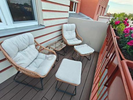 Technorattanowe meble na taras w stylu boho - 2 fotele z podnóżkami - Torgiano Duo - Brown