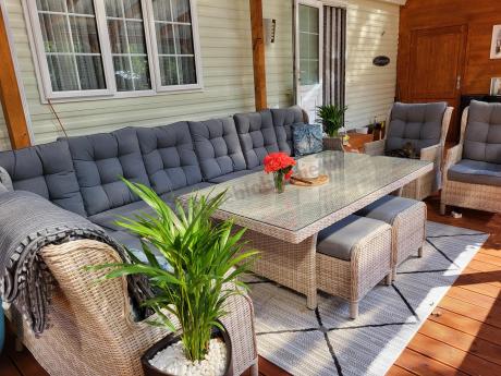 Technorattanowe meble ogrodowe - duży narożnik ze stołem 180cm - Laritto Corner XL - Creme