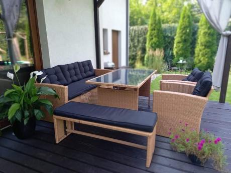 Technorattanowy beżowy zestaw mebli z fotelami