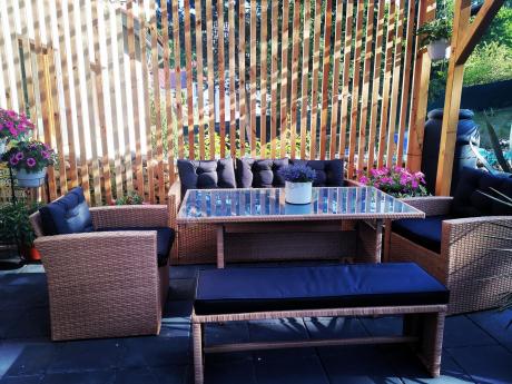 Technorattanowy beżowy zestaw mebli z fotelami