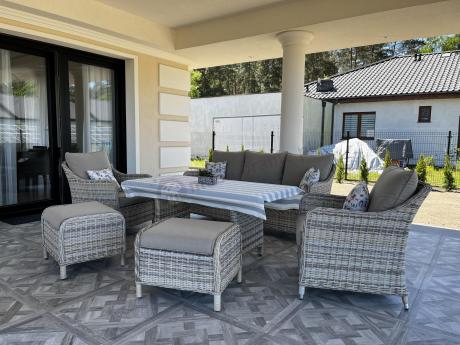 Technorattanowy komplet mebli z sofą 180cm, fotelami, pufami i wysokim stołem Novici Dining Beige