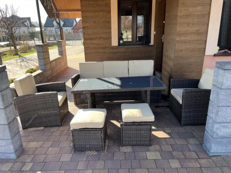 Technorattanowy komplet mebli z wysokim stołem, sofą 186cm, fotelami i pufami Cofete Dining – Brown