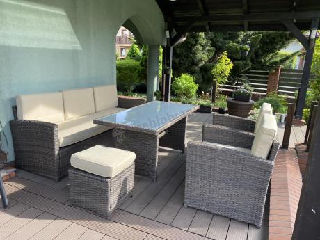 Technorattanowy komplet mebli z wysokim stołem, sofą 186cm, fotelami i pufami Cofete Dining – Brown