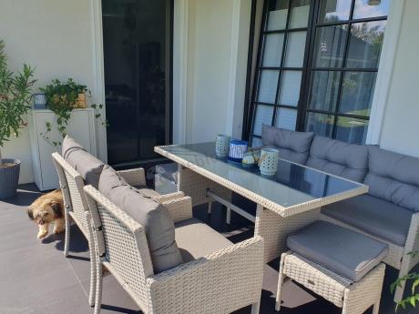 Technorattanowy komplet ogrodowy z sofą 175cm i wysokim stołem Perata Dining Grey