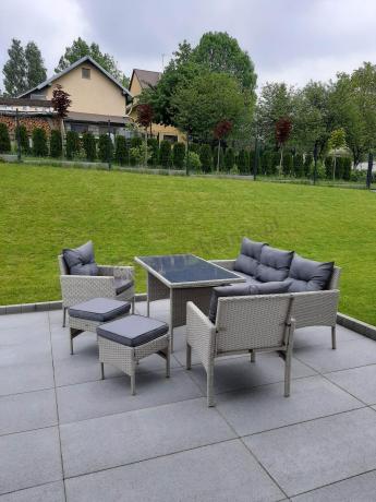 Technorattanowy komplet ogrodowy z sofą 175cm i wysokim stołem Perata Dining Grey