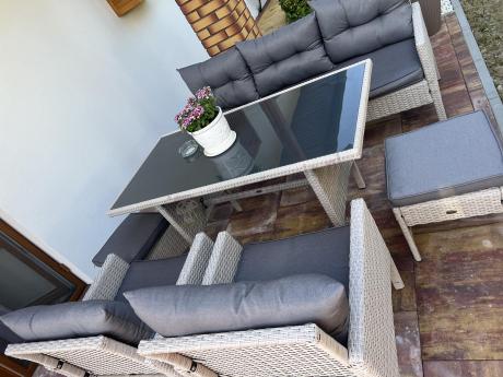 Technorattanowy komplet ogrodowy z sofą 175cm i wysokim stołem Perata Dining Grey