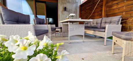 Technorattanowy komplet ogrodowy z sofą 175cm i wysokim stołem Perata Dining Grey