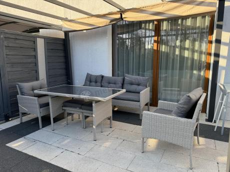 Technorattanowy komplet ogrodowy z sofą 175cm i wysokim stołem Perata Dining Grey
