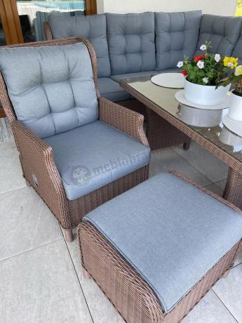 Technorattanowy narożnik 195x251cm z fotelem z regulowanym oparciem Laritto Brown