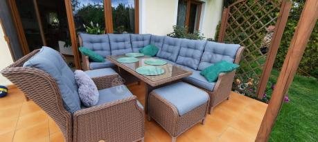 Technorattanowy narożnik 195x251cm z fotelem z regulowanym oparciem Laritto Brown