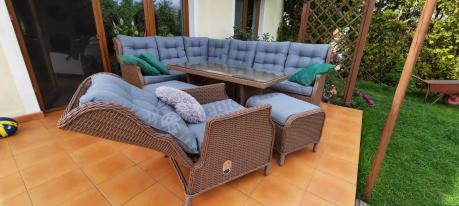 Technorattanowy narożnik 195x251cm z fotelem z regulowanym oparciem Laritto Brown