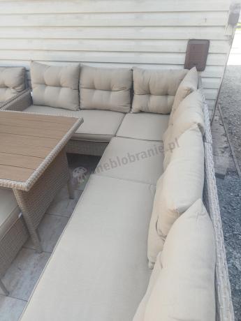 Technorattanowy narożnik na nóżkach Perata Corner Natural + 2 fotele Polywood