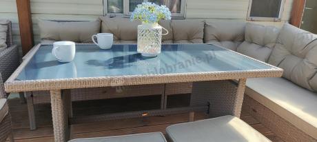 Technorattanowy narożnik z wysokim stołem, fotelami i pufami Perata Corner Plus – Natural