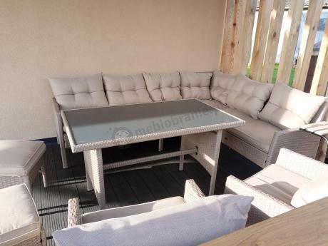 Technorattanowy narożnik z wysokim stołem, fotelami i pufami Perata Corner Plus – Natural