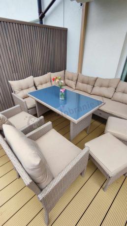 Technorattanowy narożnik z wysokim stołem, fotelami i pufami Perata Corner Plus – Natural