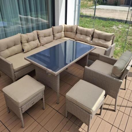 Technorattanowy narożnik z wysokim stołem, fotelem i pufami Perata Corner – Natural