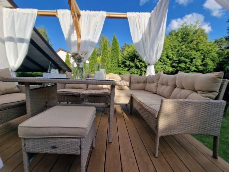 Technorattanowy narożnik z wysokim stołem, fotelem i pufami Perata Corner – Natural