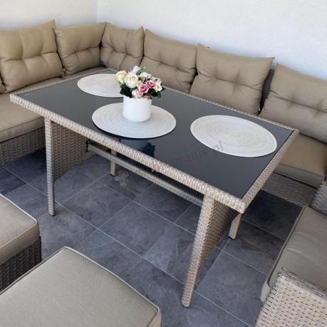 Technorattanowy narożnik z wysokim stołem, fotelem i pufami Perata Corner – Natural