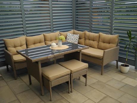 Technorattanowy narożnik z wysokim stołem, fotelem i pufami Perata Corner – Natural