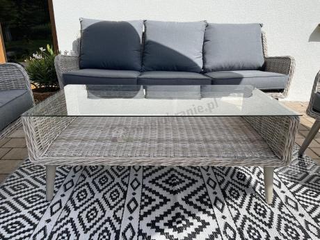 Wypoczynkowe meble z technorattanu z sofą i fotelami Cioso Creme