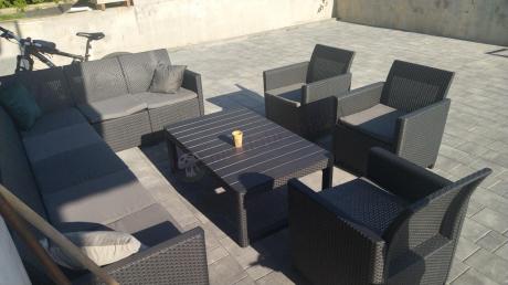 Zestaw dla 10 osób z narożnikiem Nedler VII, stołem podnoszonym i 3 fotelami - grafit