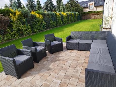 Zestaw dla 10 osób z narożnikiem Nedler VII, stołem podnoszonym i 3 fotelami - grafit