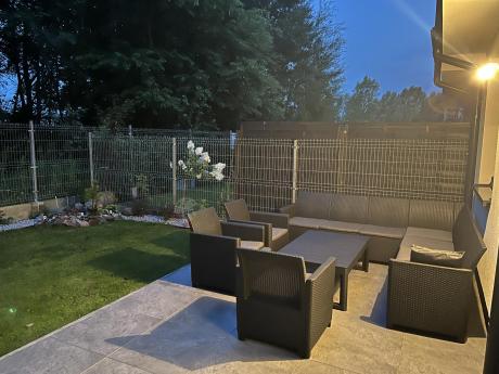 Zestaw dla 10 osób z narożnikiem Nedler VII, stołem podnoszonym i 3 fotelami - grafit