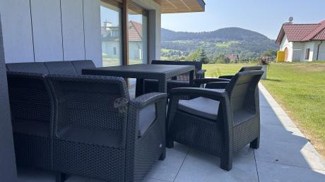 Zestaw dla 10 osób z narożnikiem, stołem obiadowym i trzema fotelami Rellme VII grafitowy